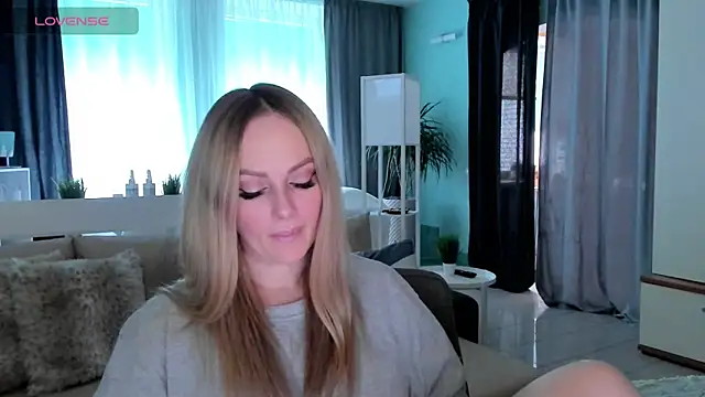 Libby Nora online show from 3, 3, 2025