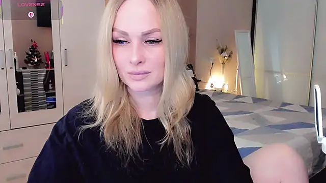 Snapshot of Libby_Nora chatting on 6, 1, 2026 Libby Nora online show from 6, 1, 2026