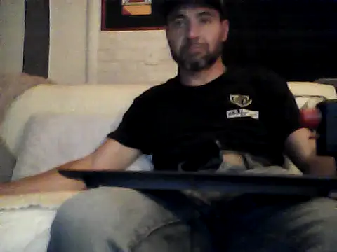 Snapshot of hottie212@xh chatting on 17, 10, 2025 hottie212xh online show from 17, 10, 2025