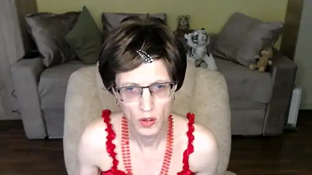 Snapshot of clementine chatting on 16, 5, 2026 clementine online show from 16, 5, 2026