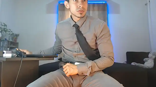 Andrew 4  online show from 25, 11, 2025