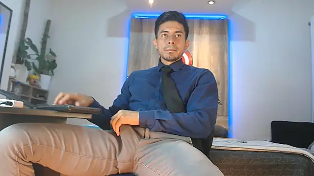 Andrew 4  online show from 7, 2, 2026