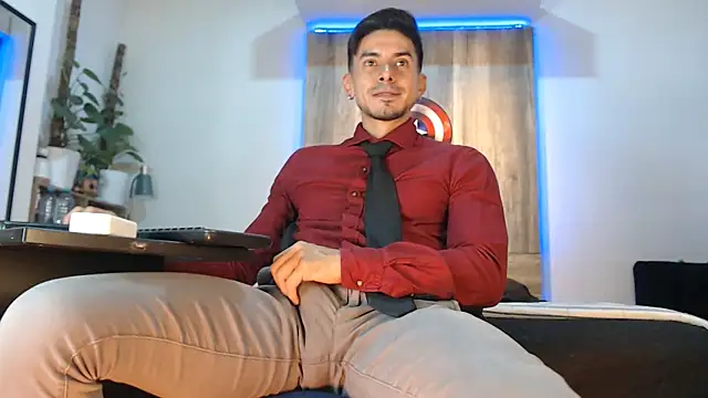 Andrew 4  online show from 19, 4, 2026