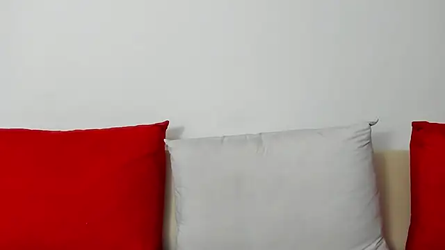 Snapshot of cute_angel95 chatting on 11, 9, 2025 cute angel95 online show from 11, 9, 2025