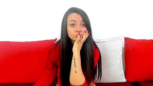 Snapshot of cute_angel95 chatting on 18, 11, 2025 cute angel95 online show from 18, 11, 2025