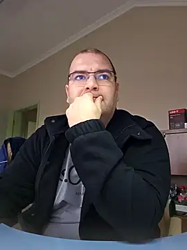 Andrew1900529 online show from 21, 1, 2025