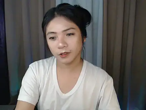 Kisses-For-You online show from 18, 1, 2026