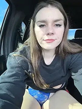 MaggyMayI online show from 2, 1, 2025