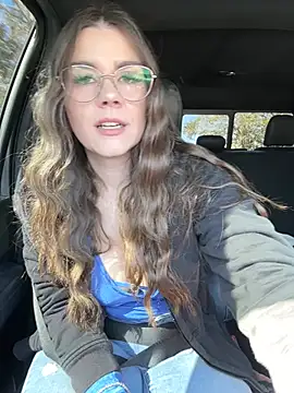 Snapshot of MaggyMayI chatting on 23, 2, 2026 MaggyMayI online show from 23, 2, 2026