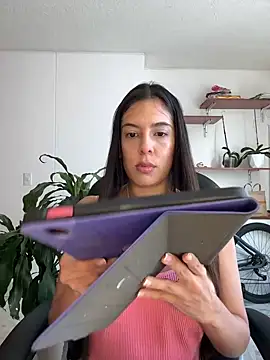 kamivolkano online show from 4, 12, 2024