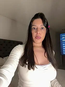 kamivolkano online show from 18, 2, 2025