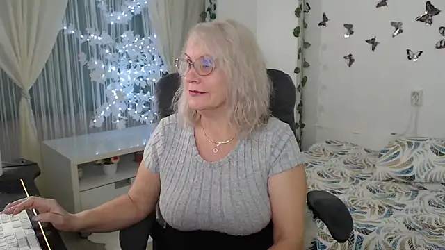 Ghertrude52 online show from 29, 3, 2026