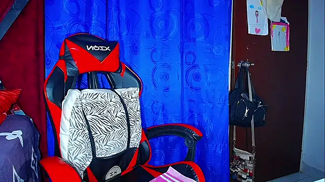 DanisaBrown online show from 14, 2, 2026