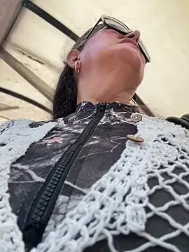 emma tour online show from 15, 12, 2025