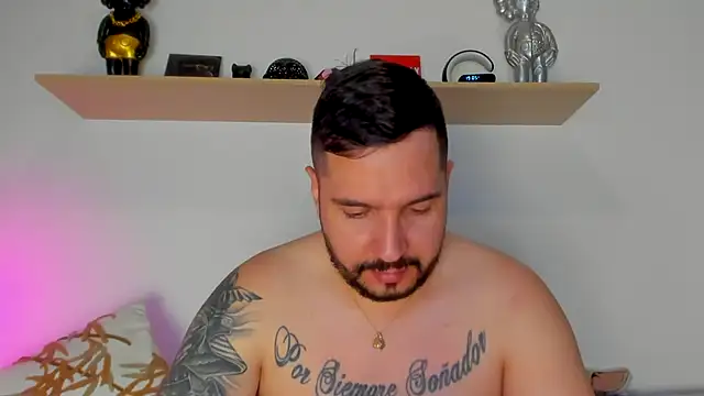 camilo restrepo21 online show from 16, 9, 2025