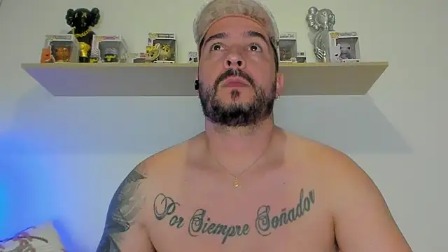 Snapshot of camilo_restrepo21 chatting on 24, 4, 2026 camilo restrepo21 online show from 24, 4, 2026
