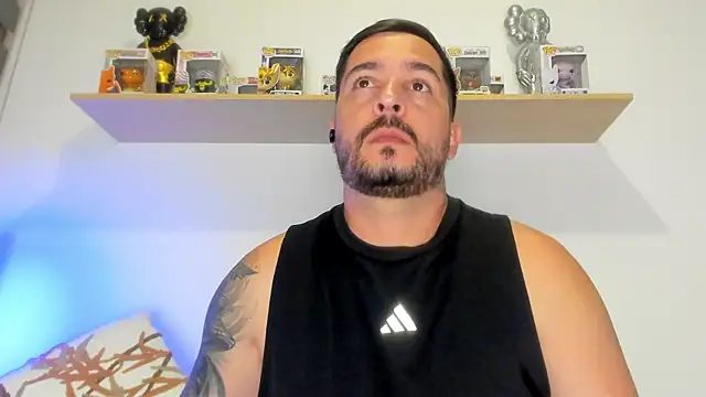 Snapshot of camilo_restrepo21 chatting on 7, 5, 2026 camilo restrepo21 online show from 7, 5, 2026