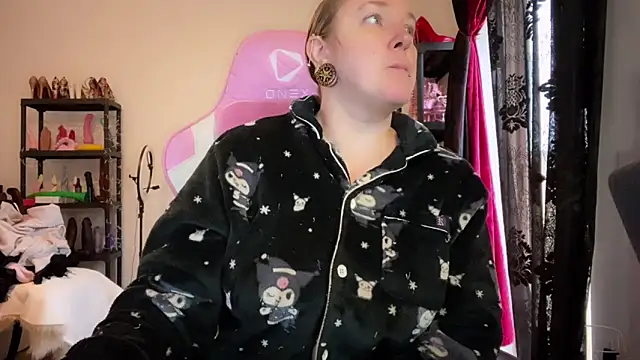 kisicaxx online show from 16, 1, 2026