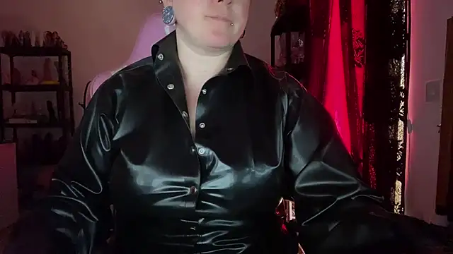 Snapshot of kisicaxx chatting on 14, 7, 2026 kisicaxx online show from 14, 7, 2026