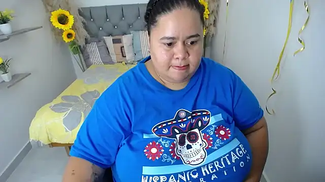 hotlesby4uxxx online show from 4, 10, 2025