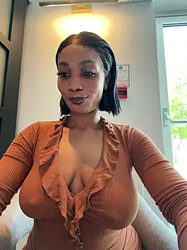 Snapshot of __Nessa__ chatting on 21, 5, 2026 Nessa online show from 21, 5, 2026