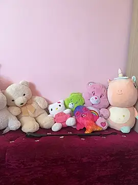 mommyselenafit  online show from 11, 4, 2026