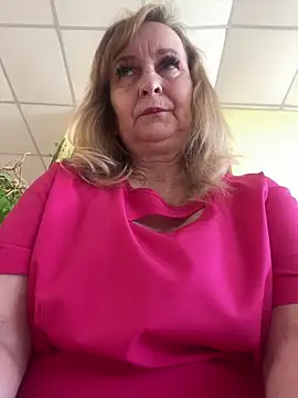 Snapshot of Irina2909@xh chatting on 12, 5, 2026 Irina2909xh online show from 12, 5, 2026