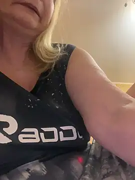 Snapshot of Irina2909@xh chatting on 25, 5, 2026 Irina2909xh online show from 25, 5, 2026