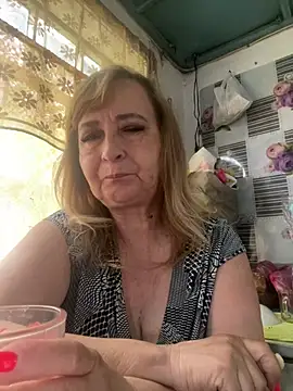 Snapshot of Irina2909@xh chatting on 10, 7, 2026 Irina2909xh online show from 10, 7, 2026