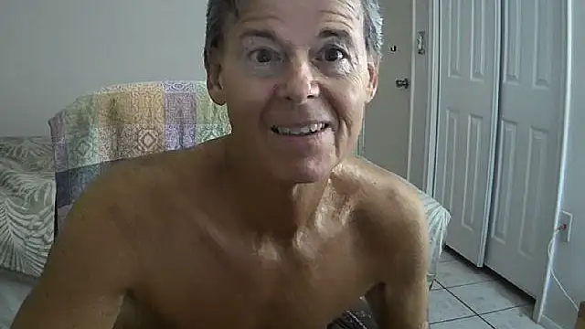Snapshot of nakeedcowboi65 chatting on 11, 10, 2025 nakeedcowboi65 online show from 11, 10, 2025