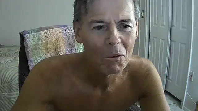 Snapshot of nakeedcowboi65 chatting on 12, 10, 2025 nakeedcowboi65 online show from 12, 10, 2025
