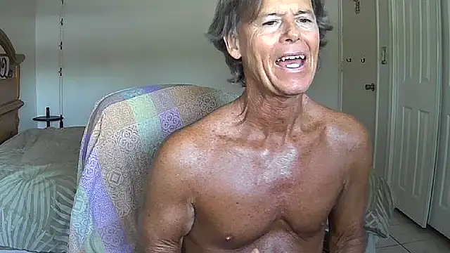 Snapshot of nakeedcowboi65 chatting on 29, 4, 2026 nakeedcowboi65 online show from 29, 4, 2026