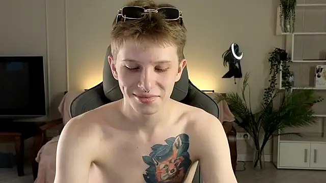 Snapshot of arlekincrop chatting on 9, 9, 2025 arlekincrop online show from 9, 9, 2025