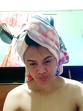 QueenSoreal online show from 22, 12, 2025