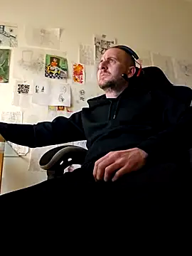 Snapshot of verylargecock chatting on 16, 12, 2025 verylargecock online show from 16, 12, 2025