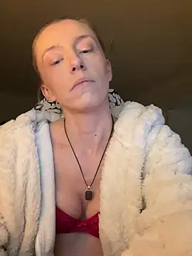 Snapshot of Heidi_Harper chatting on 17, 1, 2025 Heidi Harper online show from 17, 1, 2025