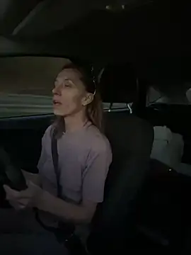 Snapshot of Heidi_Harper chatting on 1, 3, 2025 Heidi Harper online show from 1, 3, 2025