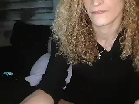 Snapshot of AshleyRain chatting on 14, 5, 2026 AshleyRain online show from 14, 5, 2026
