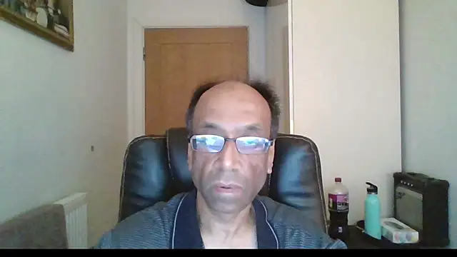 Snapshot of rauncher1 chatting on 2, 2, 2026 rauncher1 online show from 2, 2, 2026