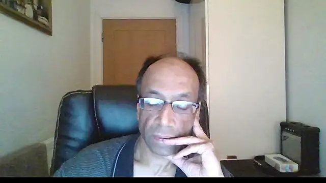 Snapshot of rauncher1 chatting on 3, 2, 2026 rauncher1 online show from 3, 2, 2026