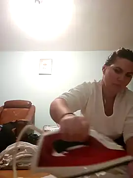 Snapshot of FeliciaKrige chatting on 20, 1, 2025 FeliciaKrige online show from 20, 1, 2025