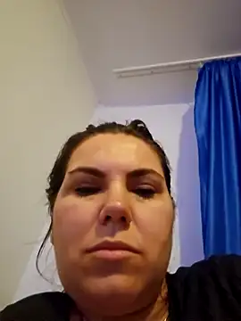 Snapshot of FeliciaKrige chatting on 24, 1, 2025 FeliciaKrige online show from 24, 1, 2025
