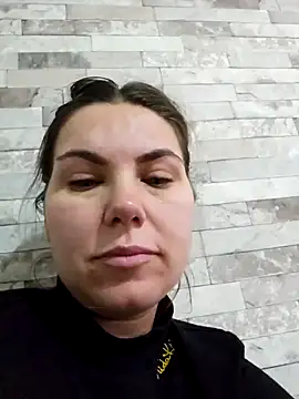Snapshot of FeliciaKrige chatting on 5, 2, 2025 FeliciaKrige online show from 5, 2, 2025