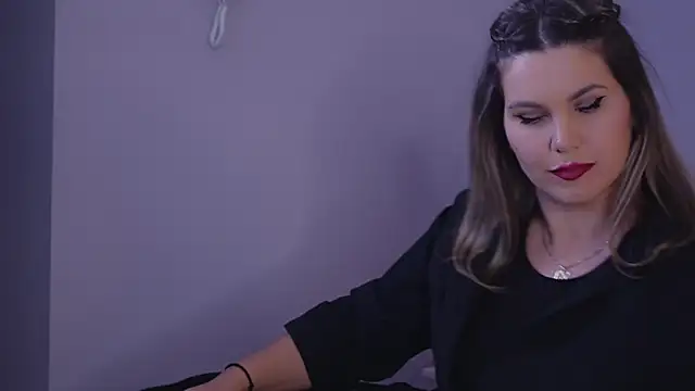 Snapshot of FeliciaKrige chatting on 7, 2, 2025 FeliciaKrige online show from 7, 2, 2025