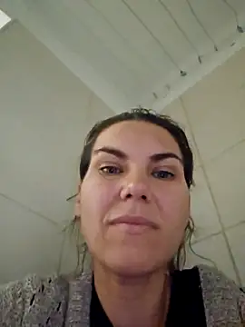 Snapshot of FeliciaKrige chatting on 7, 10, 2025 FeliciaKrige online show from 7, 10, 2025