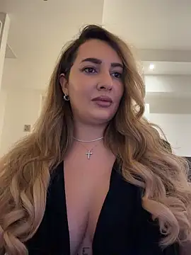 YaaraCollins online show from 28, 2, 2026