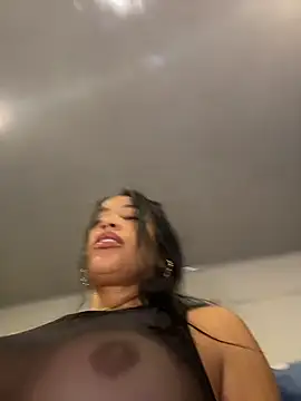 SQUIRTINGQUEEN11 online show from 30, 3, 2026