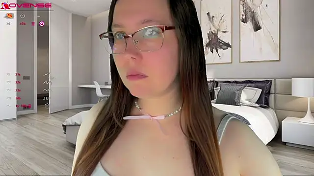 Victoria Romans online show from 10, 9, 2025