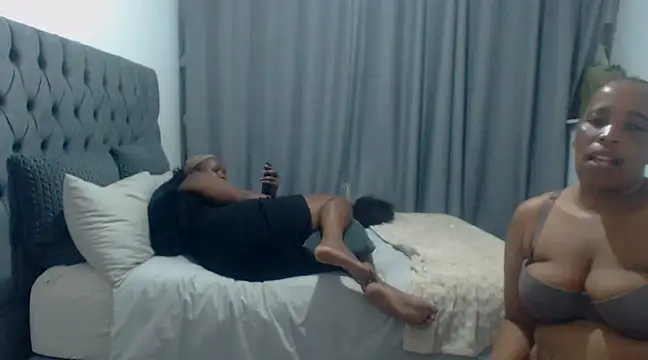 Snapshot of Samantha69x chatting on 19, 3, 2025 Samantha69x online show from 19, 3, 2025