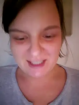 Snapshot of Cutegirlforyou chatting on 19, 11, 2025 Cutegirlforyou online show from 19, 11, 2025